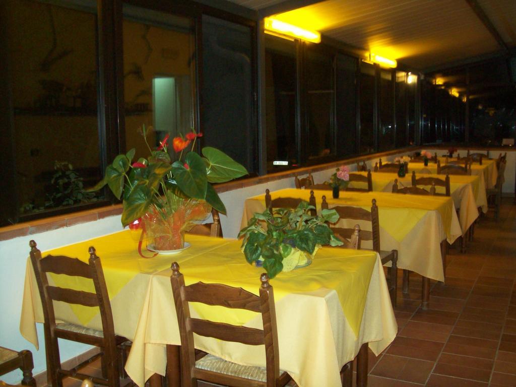 卡里亚蒂Agriturismo Il Maresciallo别墅 外观 照片